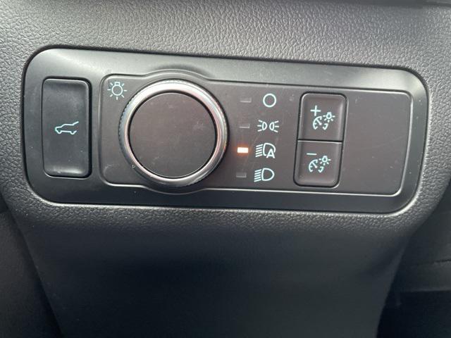 used 2022 Ford Escape car, priced at $20,900