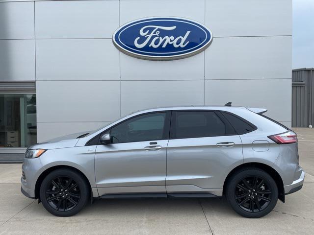 used 2024 Ford Edge car, priced at $34,500