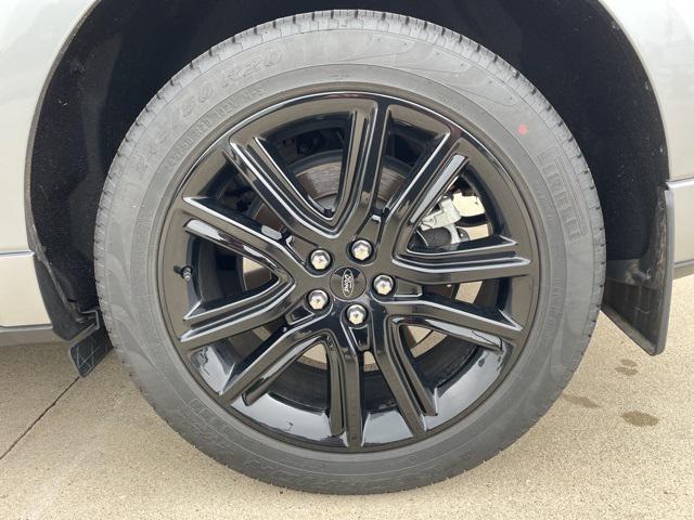 used 2024 Ford Edge car, priced at $34,500