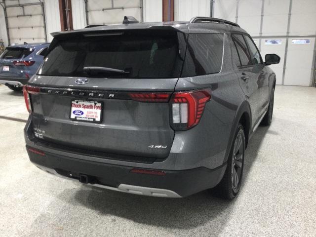 new 2025 Ford Explorer car, priced at $45,847