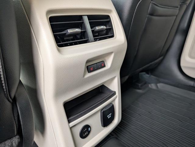 used 2022 Ford Edge car, priced at $37,900