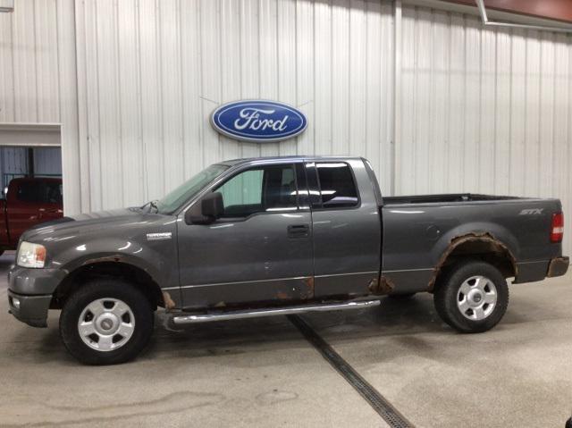 used 2004 Ford F-150 car, priced at $2,999