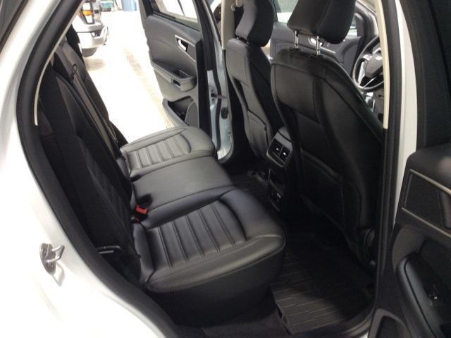 used 2022 Ford Edge car, priced at $28,900
