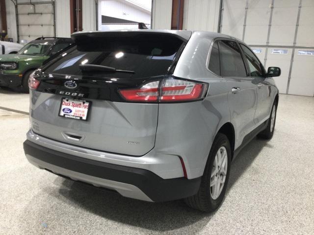 used 2022 Ford Edge car, priced at $28,900
