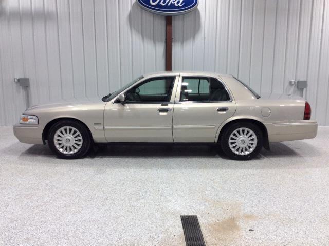 used 2010 Mercury Grand Marquis car, priced at $6,500