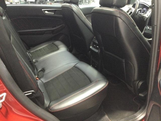 used 2023 Ford Edge car, priced at $33,900