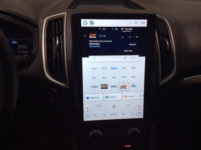 used 2022 Ford Edge car, priced at $28,900