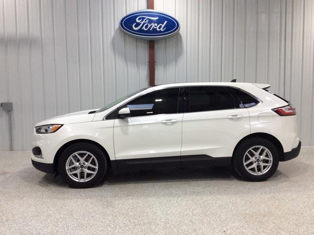 used 2022 Ford Edge car, priced at $29,900