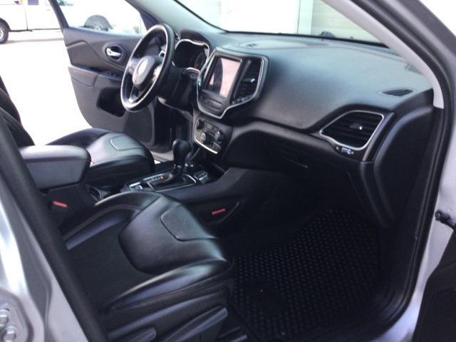 used 2020 Jeep Cherokee car, priced at $15,920