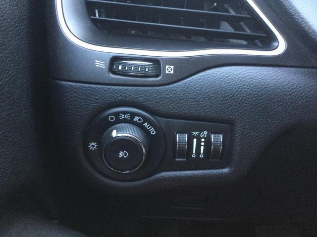 used 2020 Jeep Cherokee car, priced at $15,920