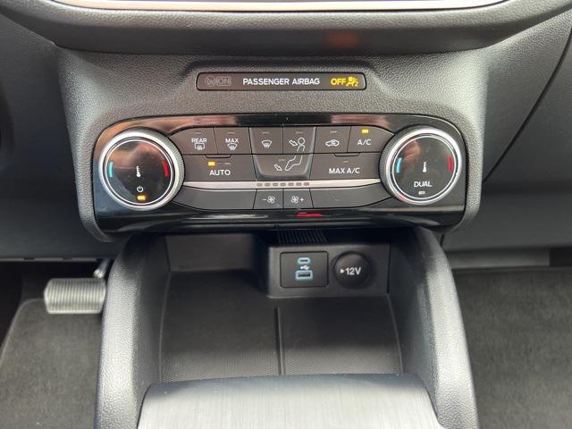 used 2022 Ford Escape car, priced at $24,900