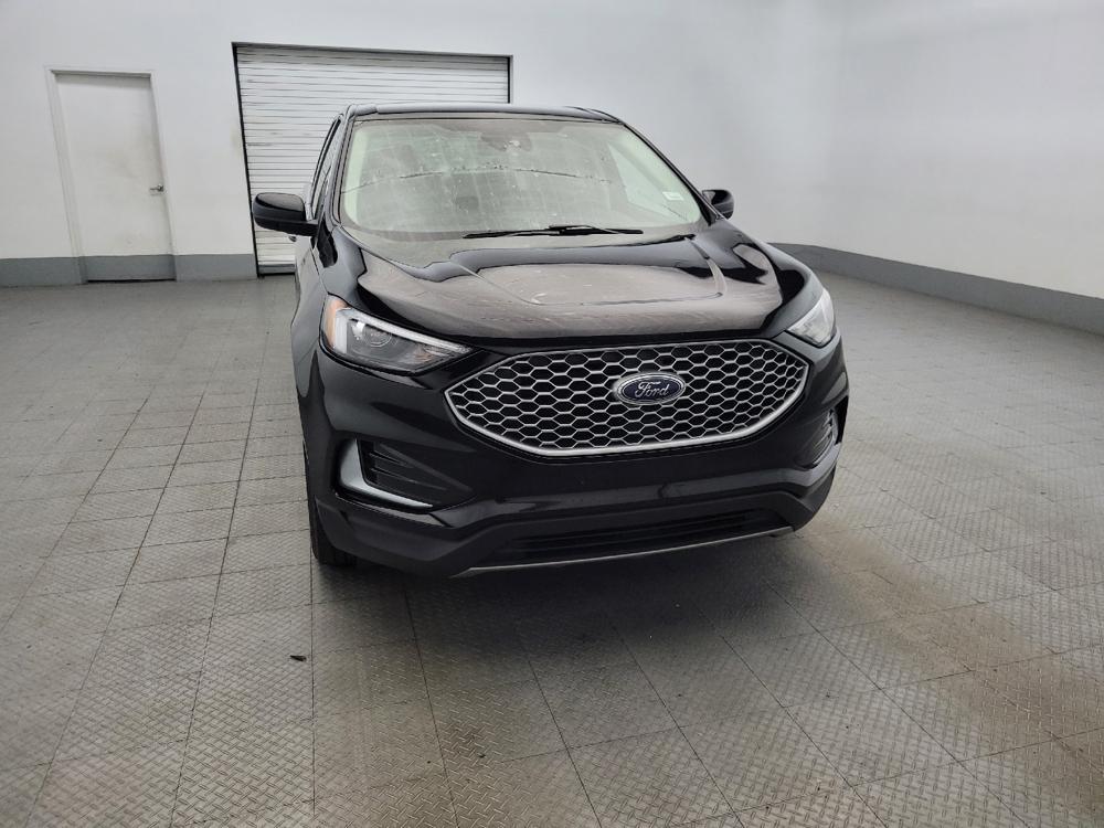 used 2024 Ford Edge car, priced at $26,595