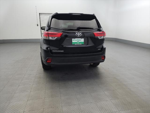 used 2019 Toyota Highlander car, priced at $26,695