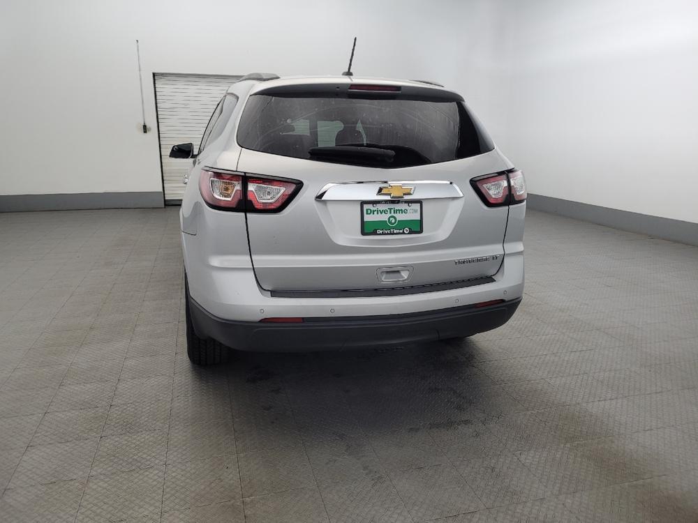 used 2014 Chevrolet Traverse car, priced at $13,995