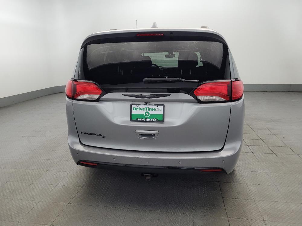 used 2019 Chrysler Pacifica car, priced at $14,395