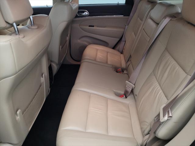 used 2015 Jeep Grand Cherokee car, priced at $17,495