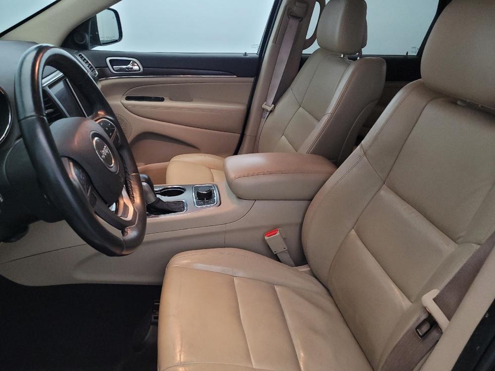 used 2018 Jeep Grand Cherokee car, priced at $20,695