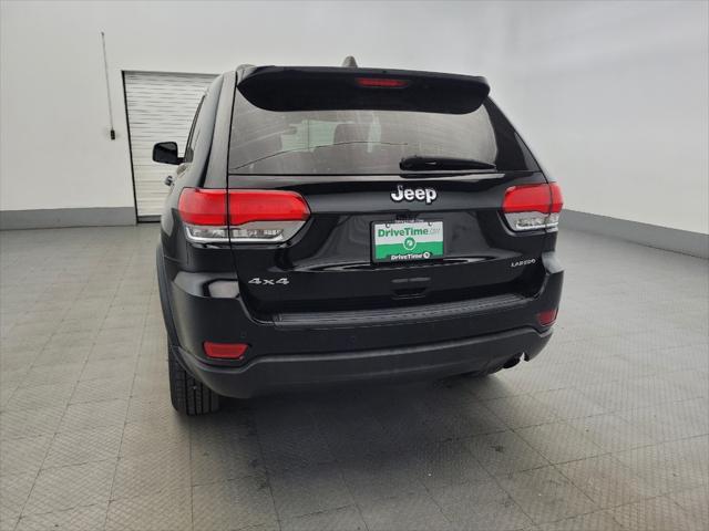 used 2017 Jeep Grand Cherokee car, priced at $18,395