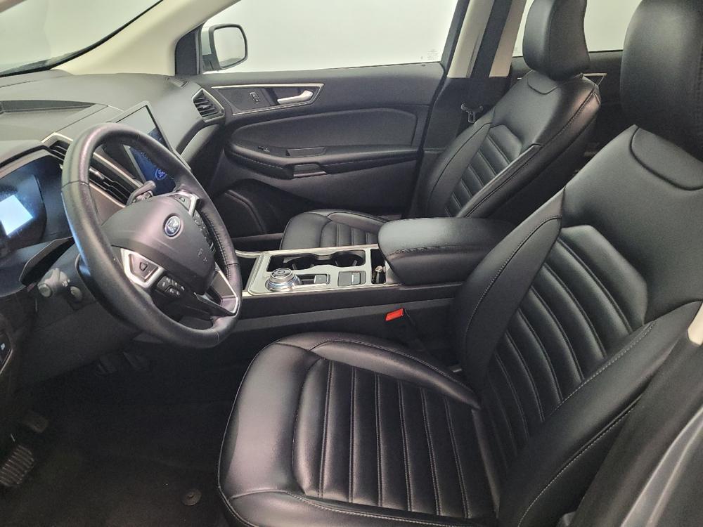 used 2024 Ford Edge car, priced at $26,895