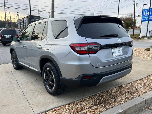 new 2025 Honda Pilot car, priced at $48,895