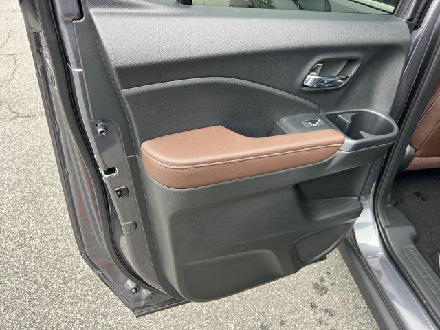 new 2025 Honda Ridgeline car, priced at $44,680