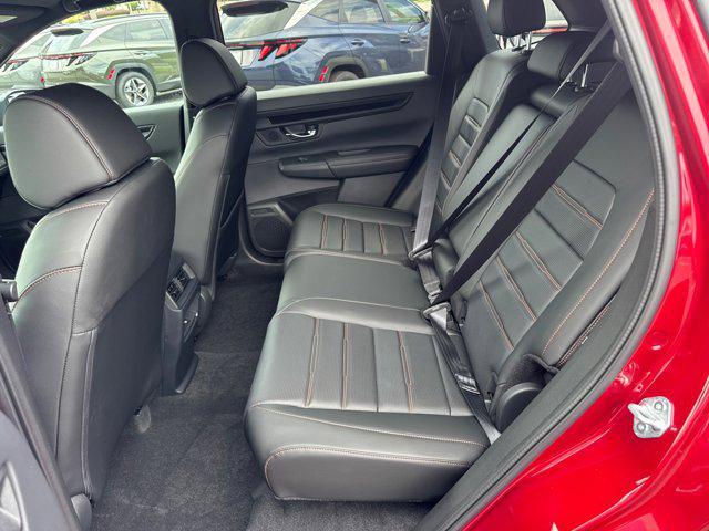 new 2026 Honda CR-V Hybrid car, priced at $40,575