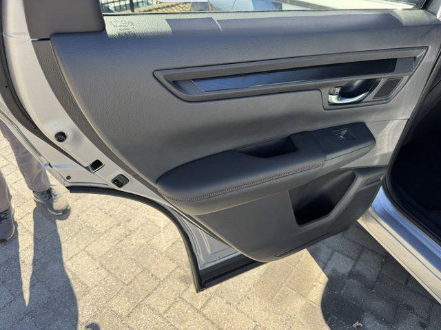 new 2026 Honda CR-V Hybrid car, priced at $40,175