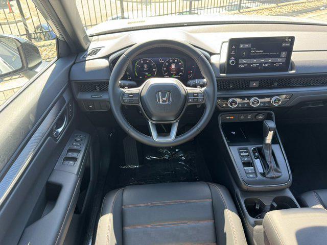 new 2026 Honda CR-V Hybrid car, priced at $40,175