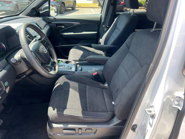 used 2022 Honda Pilot car, priced at $27,988