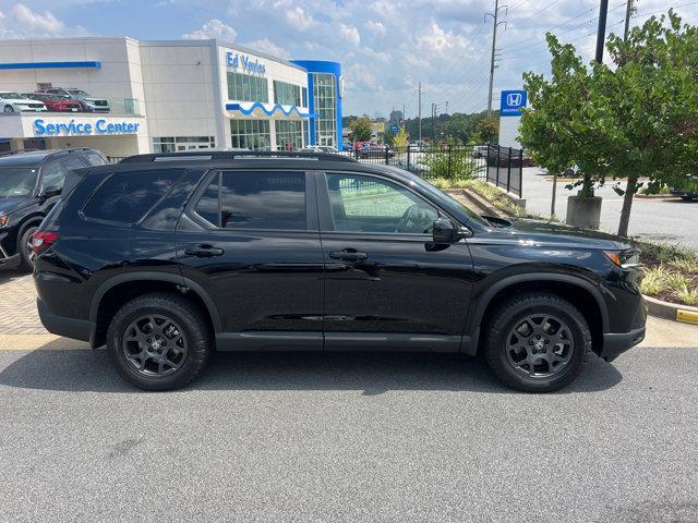 new 2025 Honda Pilot car, priced at $50,495