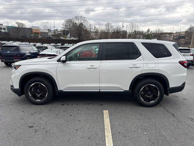 new 2025 Honda Pilot car, priced at $47,305