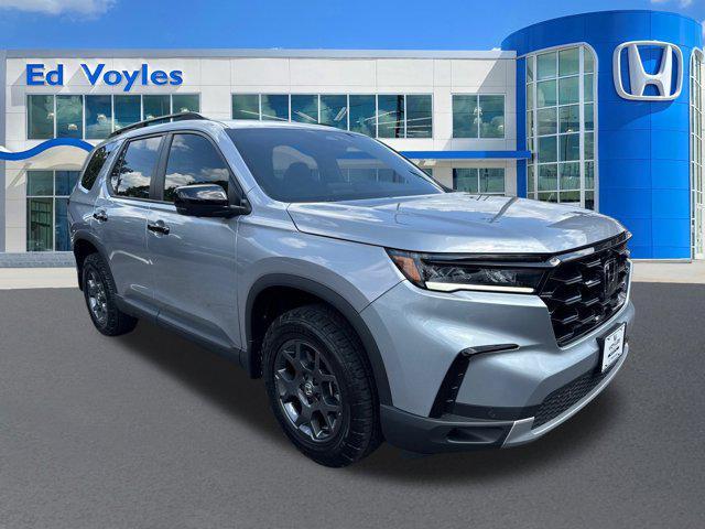 used 2024 Honda Pilot car, priced at $44,988