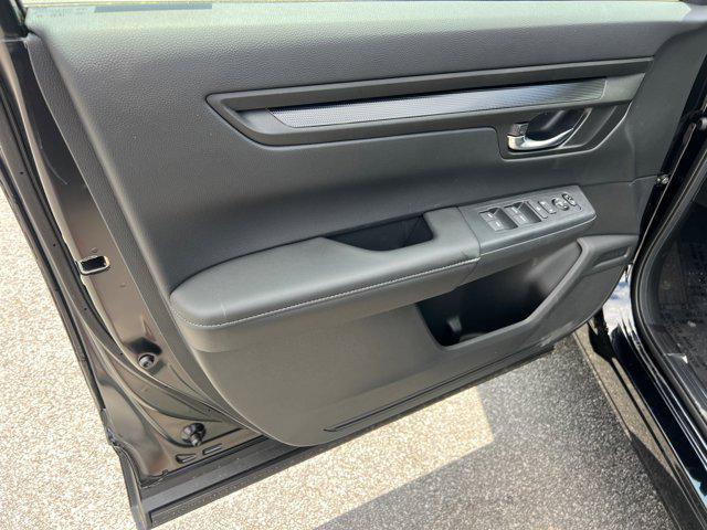 new 2025 Honda CR-V car, priced at $33,745
