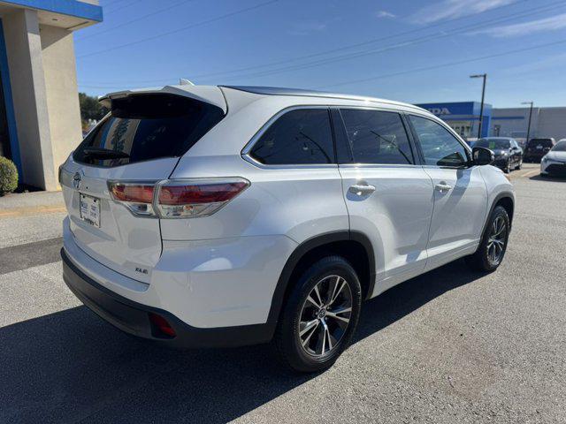 used 2016 Toyota Highlander car, priced at $19,988