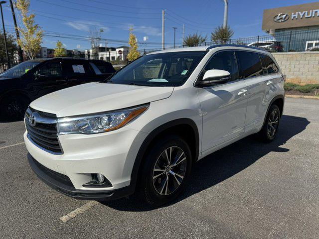 used 2016 Toyota Highlander car, priced at $19,988