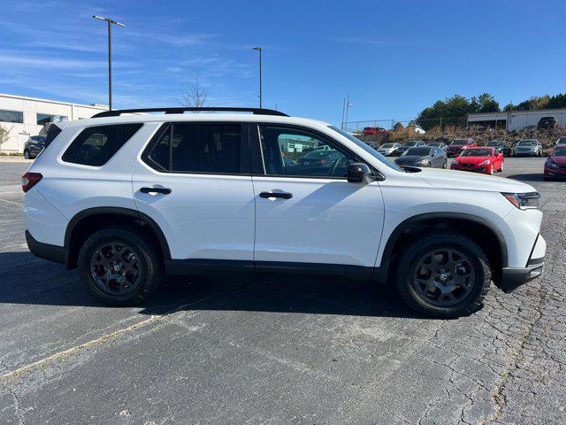 new 2025 Honda Pilot car, priced at $51,305