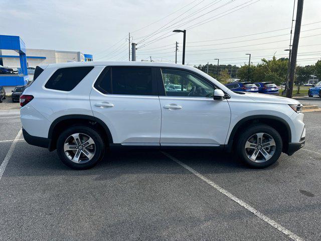 new 2025 Honda Pilot car, priced at $48,180