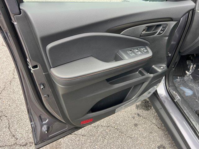 new 2025 Honda Ridgeline car, priced at $48,730