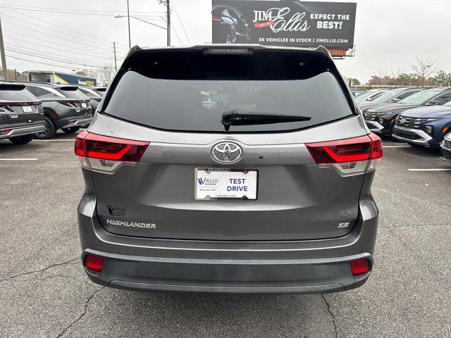 used 2019 Toyota Highlander car, priced at $26,991