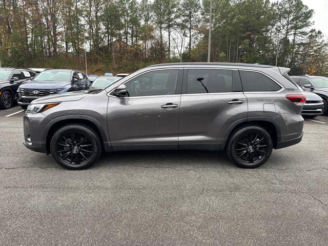 used 2019 Toyota Highlander car, priced at $26,991