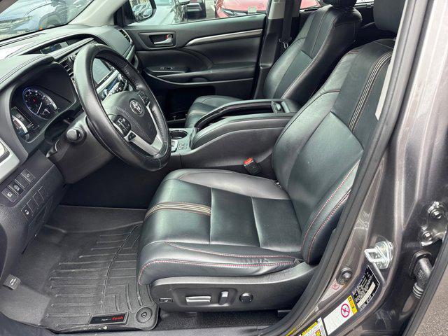 used 2019 Toyota Highlander car, priced at $26,991