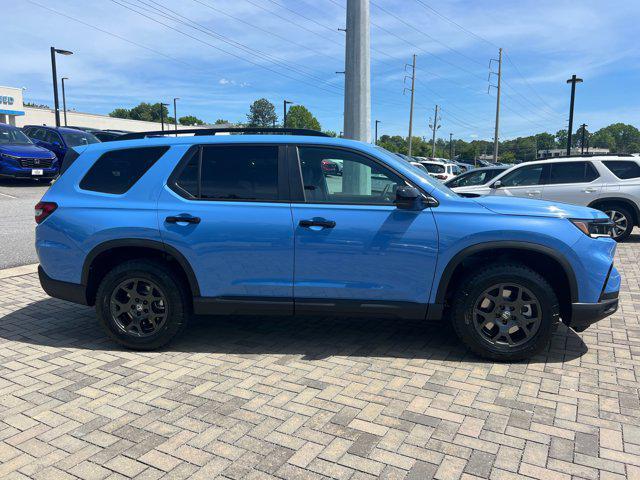 new 2025 Honda Pilot car, priced at $51,305