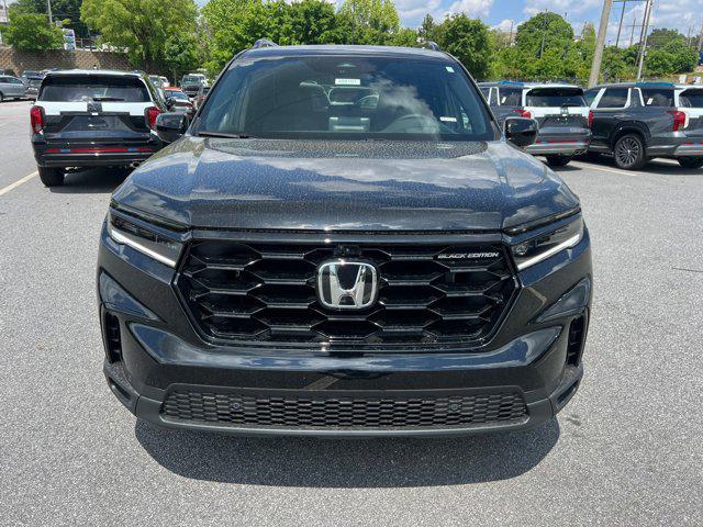 new 2025 Honda Pilot car, priced at $56,075