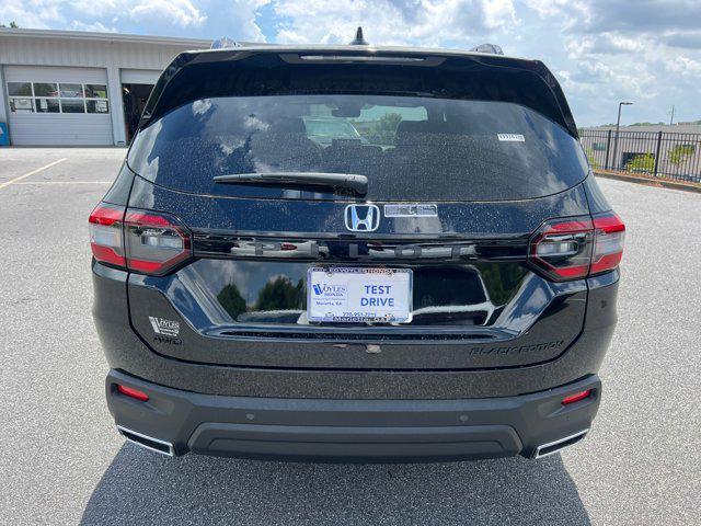 new 2025 Honda Pilot car, priced at $56,075