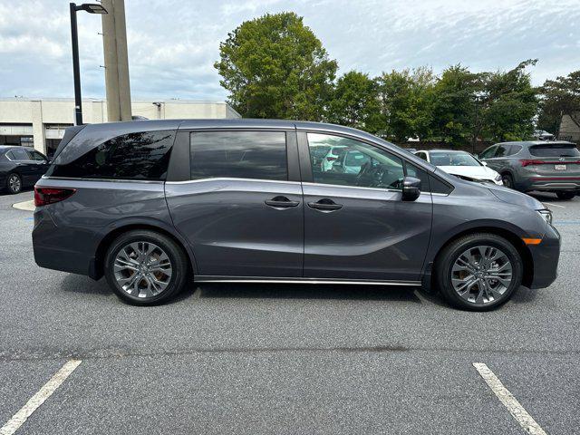 new 2025 Honda Odyssey car, priced at $48,005