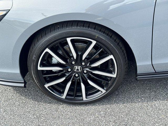 new 2025 Honda Accord Hybrid car, priced at $40,905