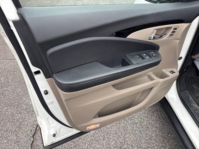 used 2016 Honda Pilot car, priced at $20,981