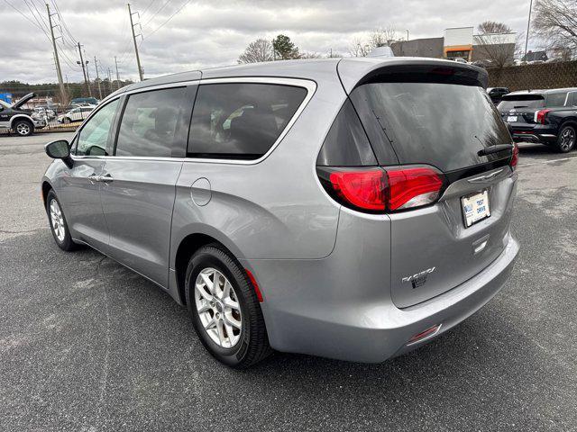 used 2017 Chrysler Pacifica car, priced at $12,988