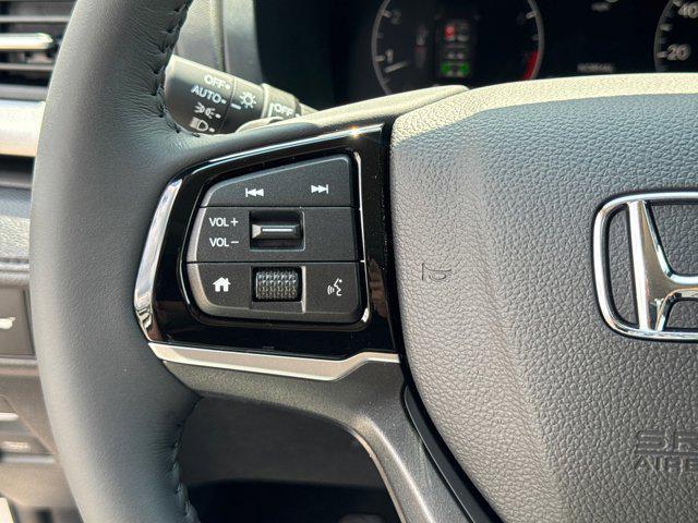 new 2026 Honda Odyssey car, priced at $46,140