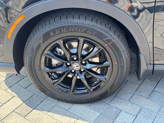 new 2026 Honda CR-V Hybrid car, priced at $40,175